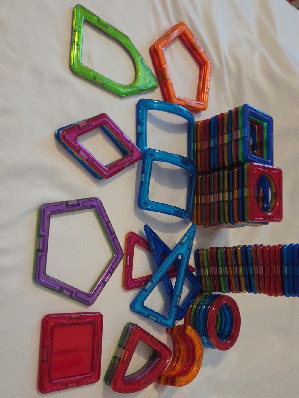 Magnetic Building Tiles Set - 72 Multicolor Creative Shapes for Kids